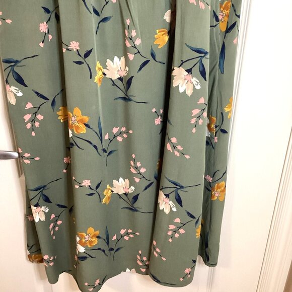 Old Navy Cami Women's Green Floral Dress Size XXL Adjustable Straps Smocking - Picture 3 of 10